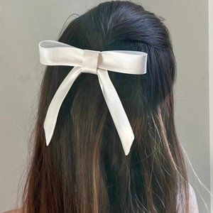 Pure Duchess Silk hair bow accessory